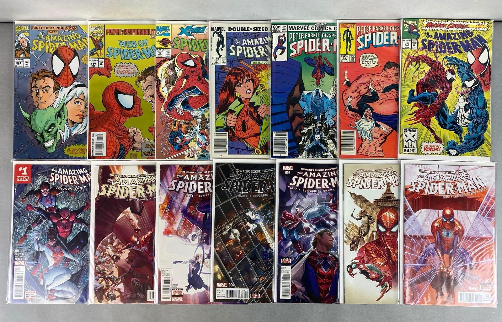 Group of 10+ Marvel Comics Spider-Man Comic Books (1 of 4)
