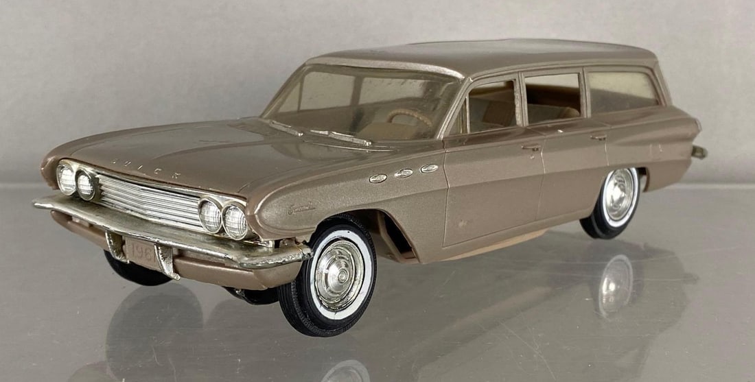 1961 Buick Special Wagon Dealership Promo Car (1 of 7)
