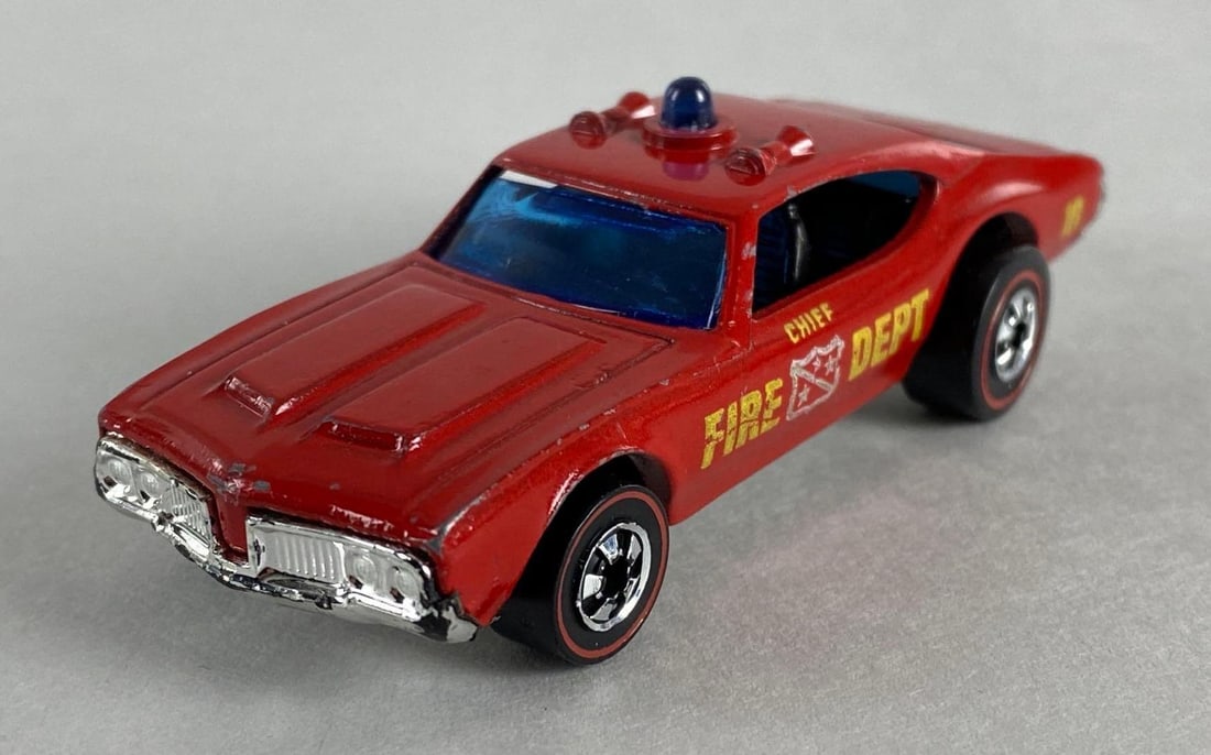 Hot Wheels Redline Fire Department Chief Die-Cast Car (1 of 6)