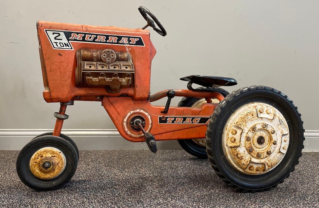 Vintage Murray 2 Ton Trac Pedal Tractor Auction