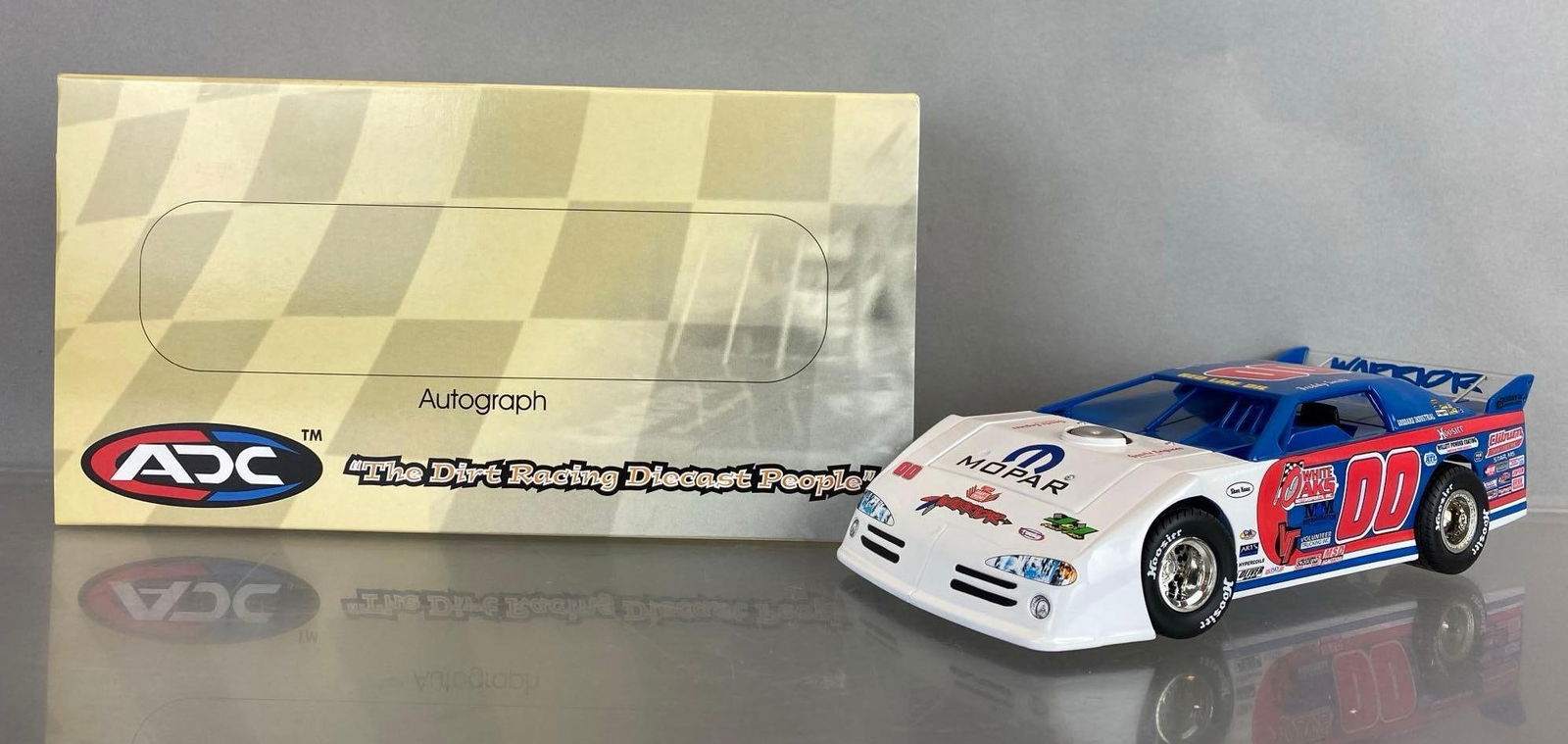 ADC Limited Edition Freddy Smith No.00 Dirt Late Model Car (1 of 6)