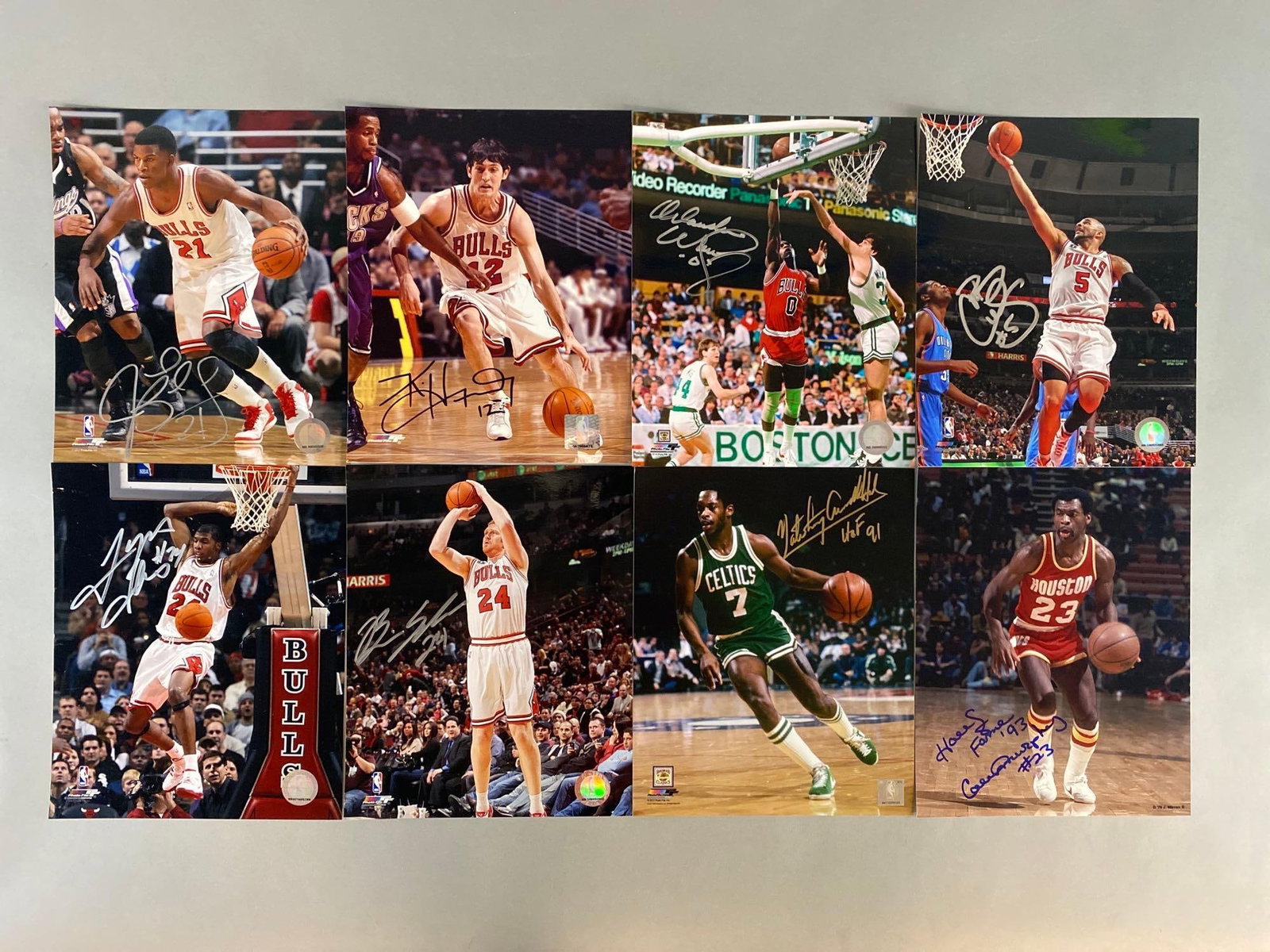 8 - Chicago Bulls and NBA HOFs Signed Photos + Extras (1 of 3)