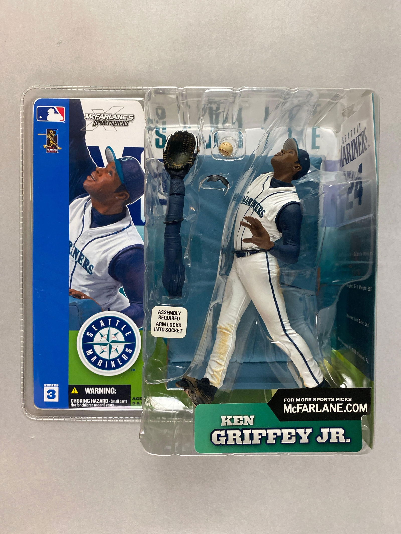 Rare 2002 McFarlane Series 3, Ken Griffey Jr. Seattle Mariners Variant (1 of 2)