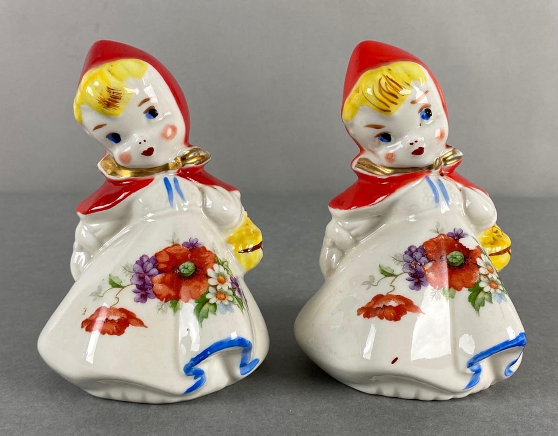 Hull Pottery Little Red Riding Hood Porcelain Salt and Pepper Shakers (1 of 7)