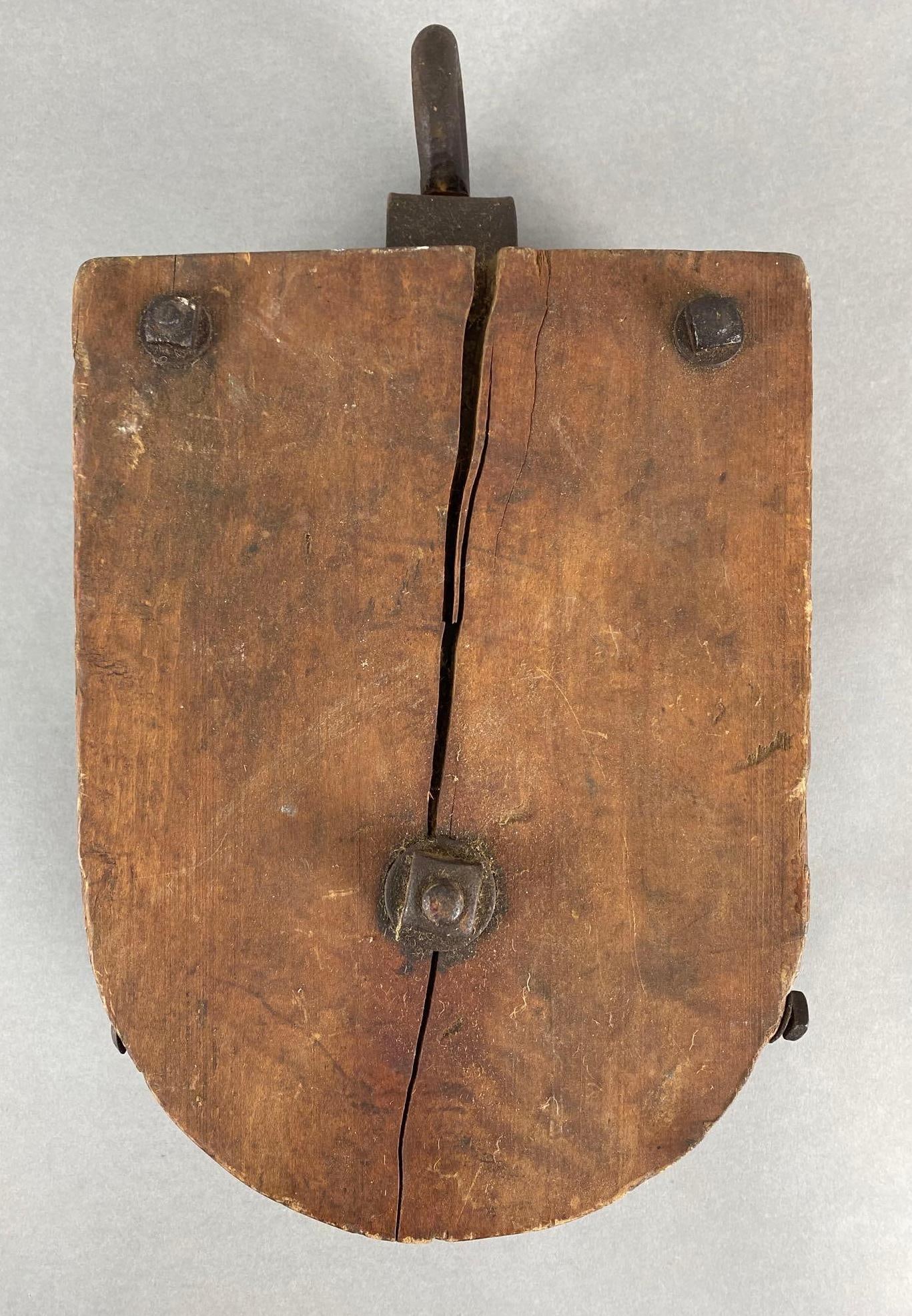 Primitive Cast Iron Wood Pulley (1 of 6)