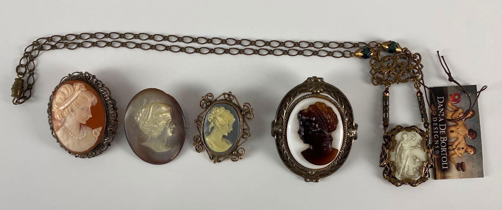 Group of 5 Vintage Cameo Pins and More (1 of 3)