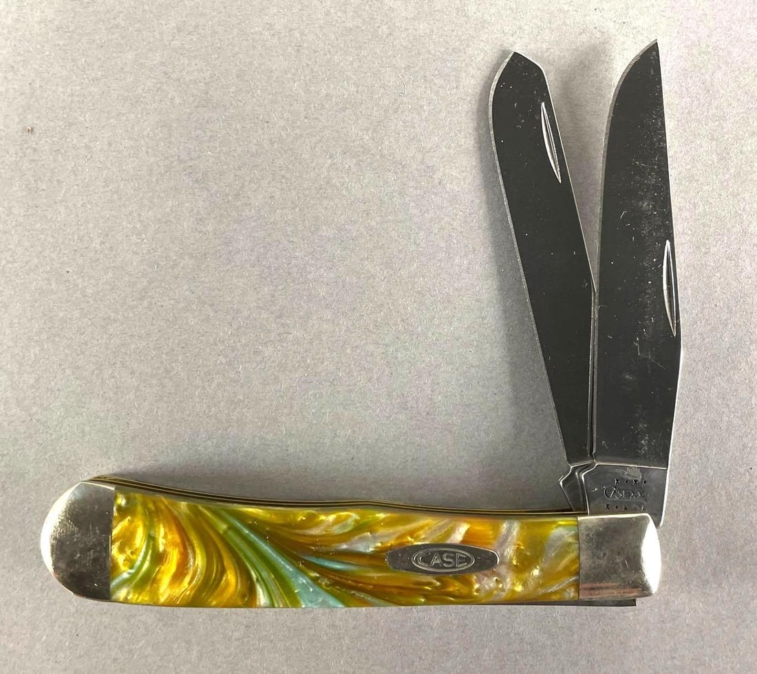 Case XX Corelon Handle Folding Trapper Knife (1 of 3)