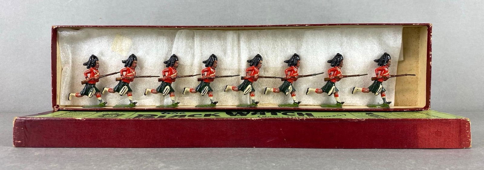 W. Britains The Black Watch Toy Soldiers No. 11 (1 of 4)