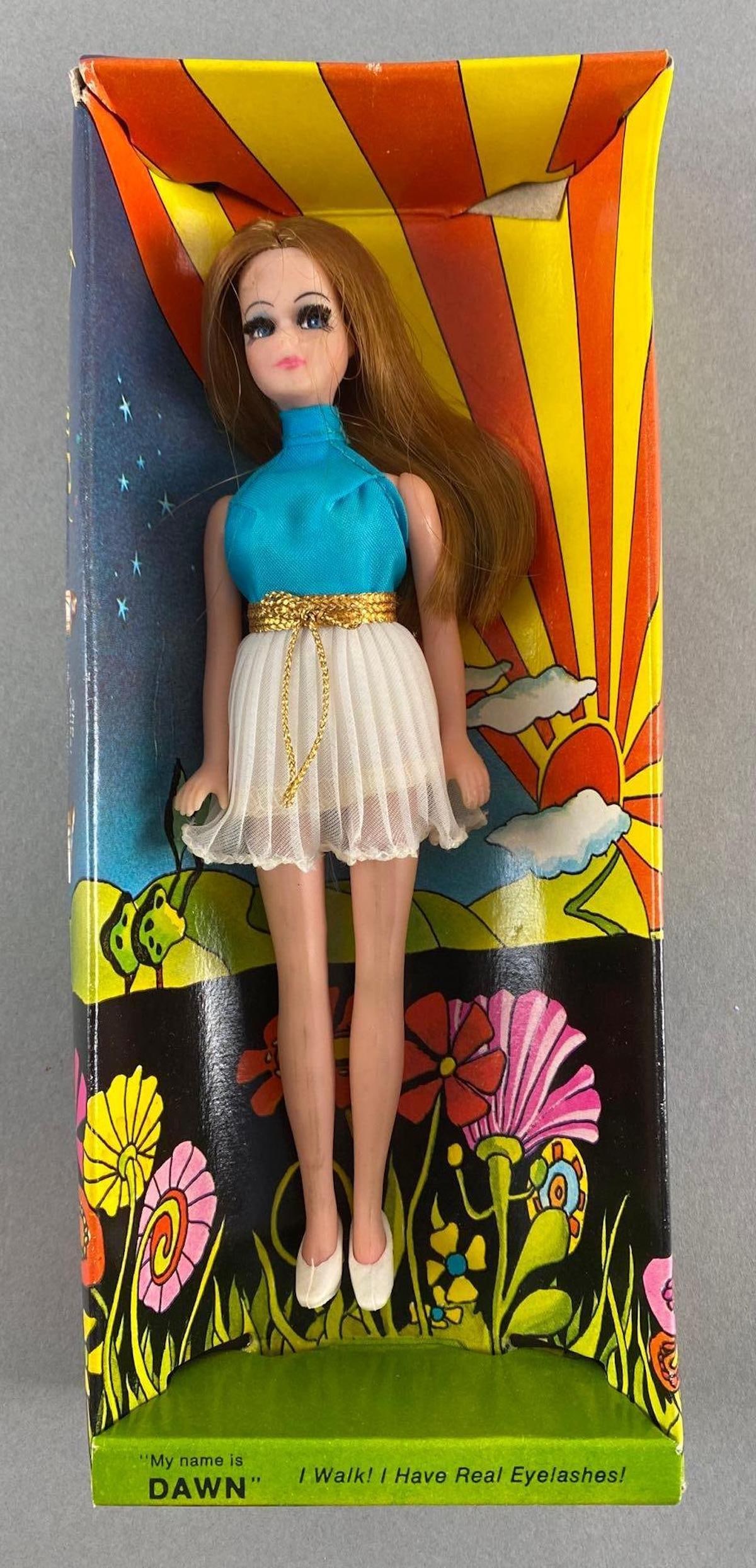 Topper Toys Dawn Fashion Doll (1 of 4)