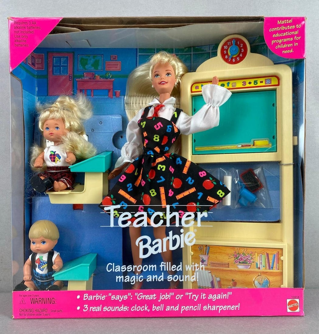 Mattel Teacher Barbie Doll Set Fashion Dolls (1 of 3)