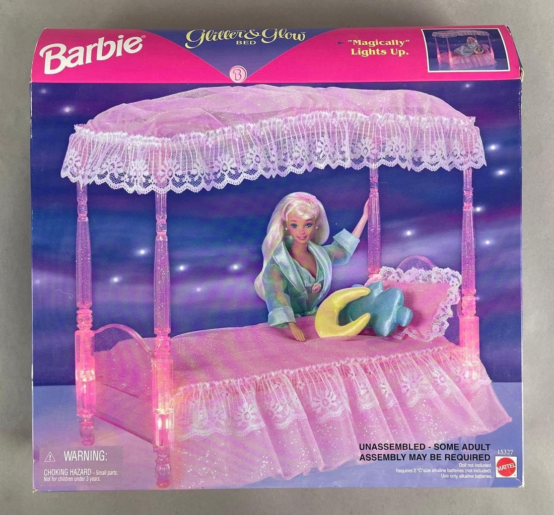 Mattel Barbie Glitter and Glow Bed: 1996 original packaging measures 12 3/4 x 13 x 3 inches