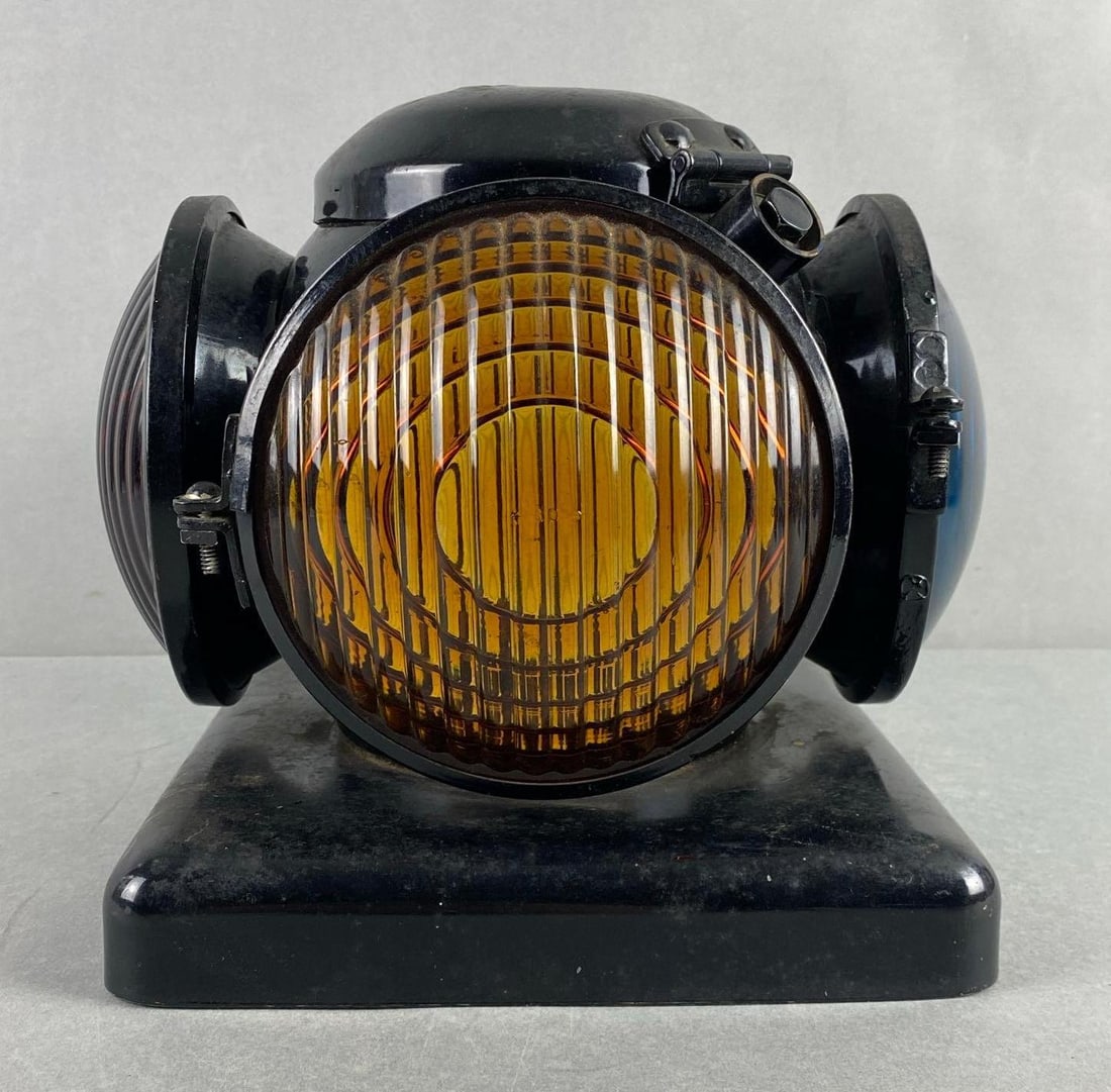 Adlake Railroad Caboose Signal Lamp (1 of 5)