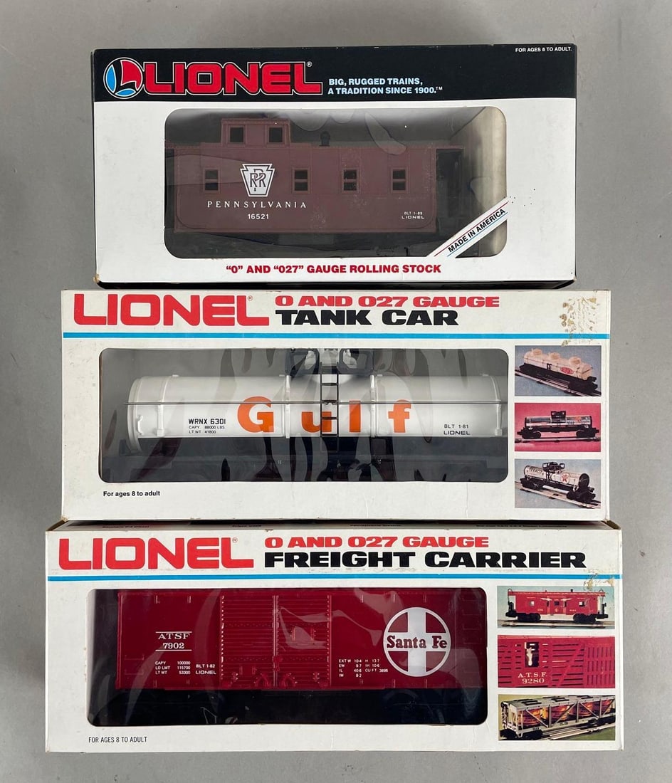 Group of 3 Lionel O Scale Train Cars (1 of 3)
