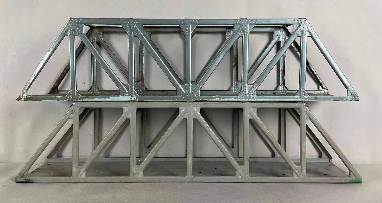 Group of 2 Lionel O Scale Railroad Bridges (1 of 2)
