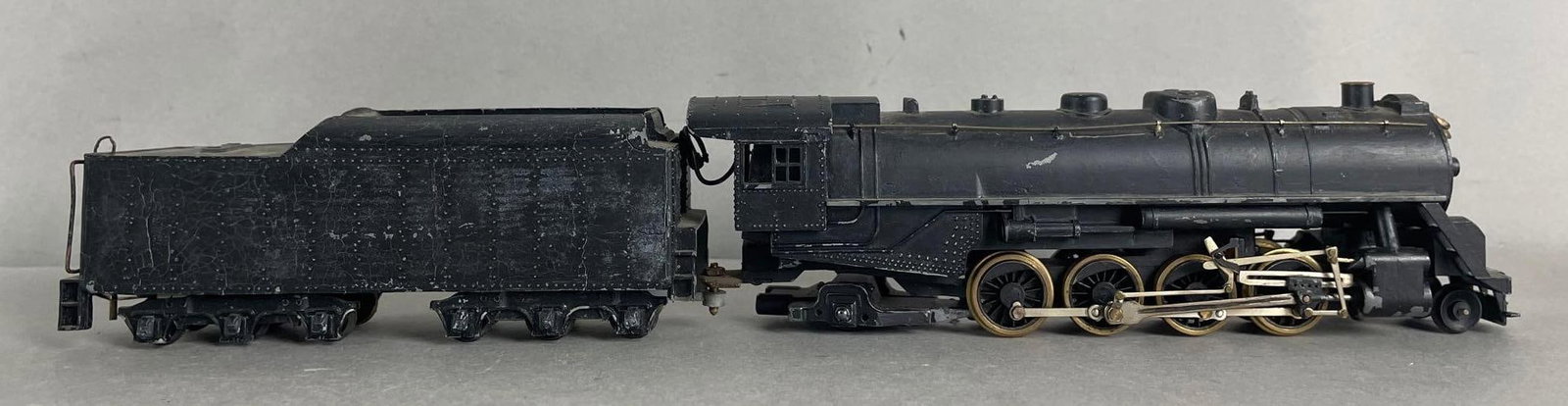 Die-Cast Metal HO Scale Steam Locomotive and Tender: Pennsylvania, brass accents