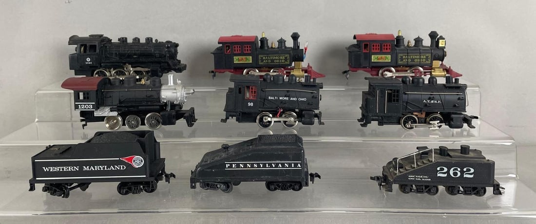Group of 9 HO Scale Steam Locomotives and Tenders (1 of 6)