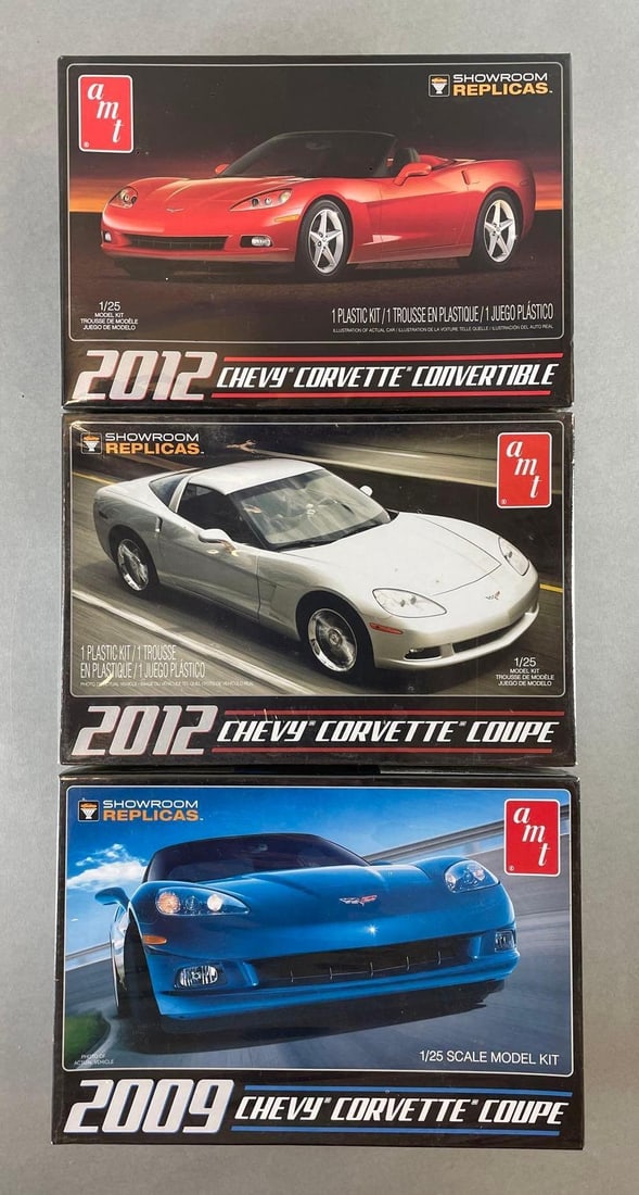 Group of 3 AMT 2000s Chevy Corvette Model Kits (1 of 4)