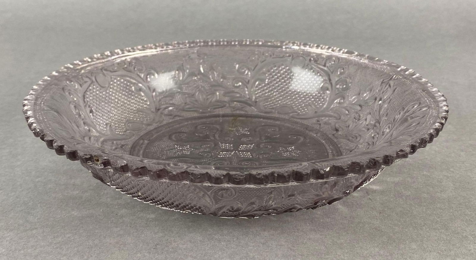 Sandwich Glass Pressed Glass Amethyst Hue Shallow Bowl (1 of 4)