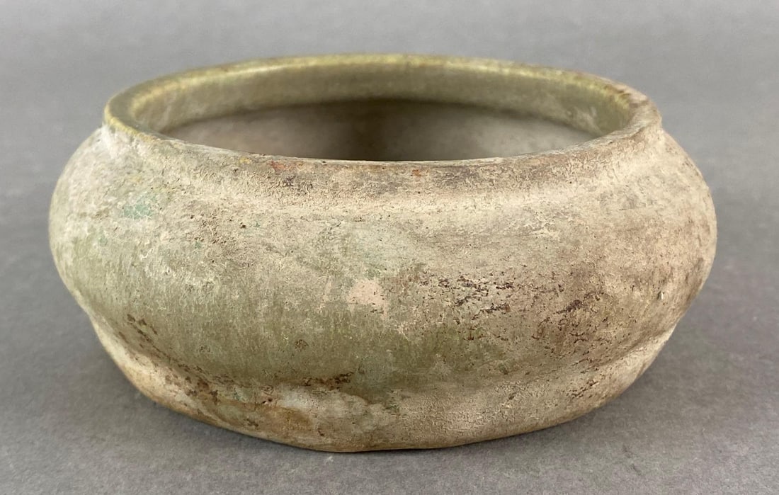 Unglazed Potbelly Pottery Bowl Auction