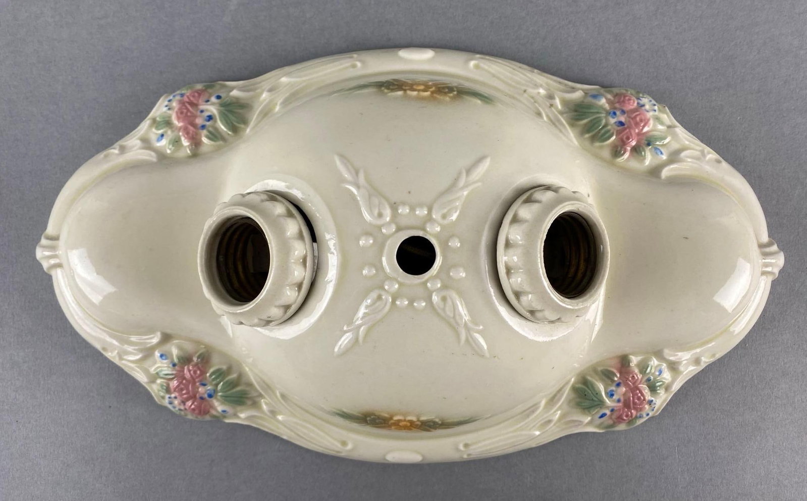 Porcelier Porcelain Floral Electrified Wall Sconce: Wired, Untested, Measures 12 x 6 1/2 x 3 inches.