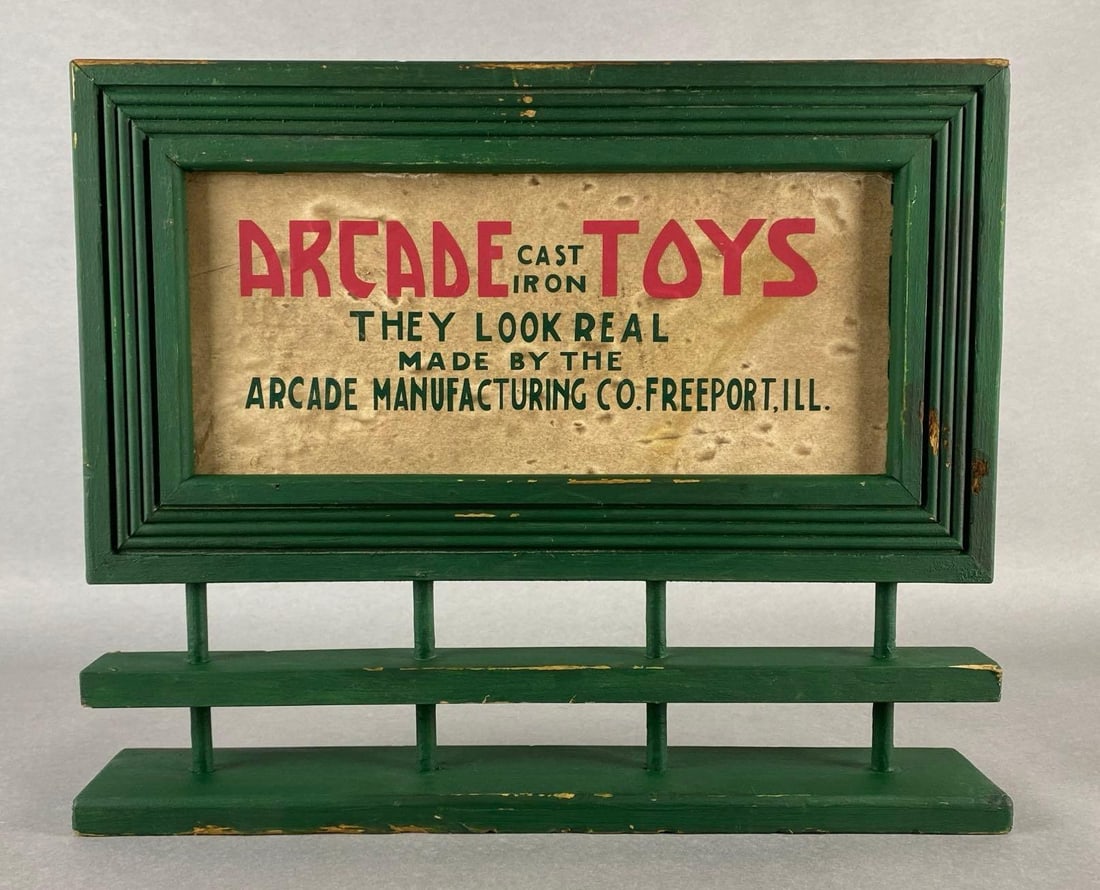 Freeport Illinois Arcade Manufacturing Co. Tabletop Advertising Sign (1 of 6)