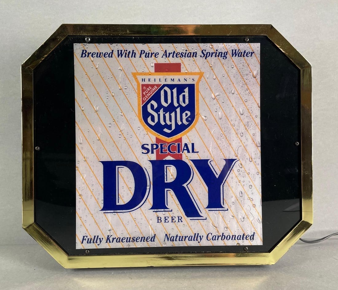 Old Style Special Dry Beer Light Up Advertising Sign (1 of 3)