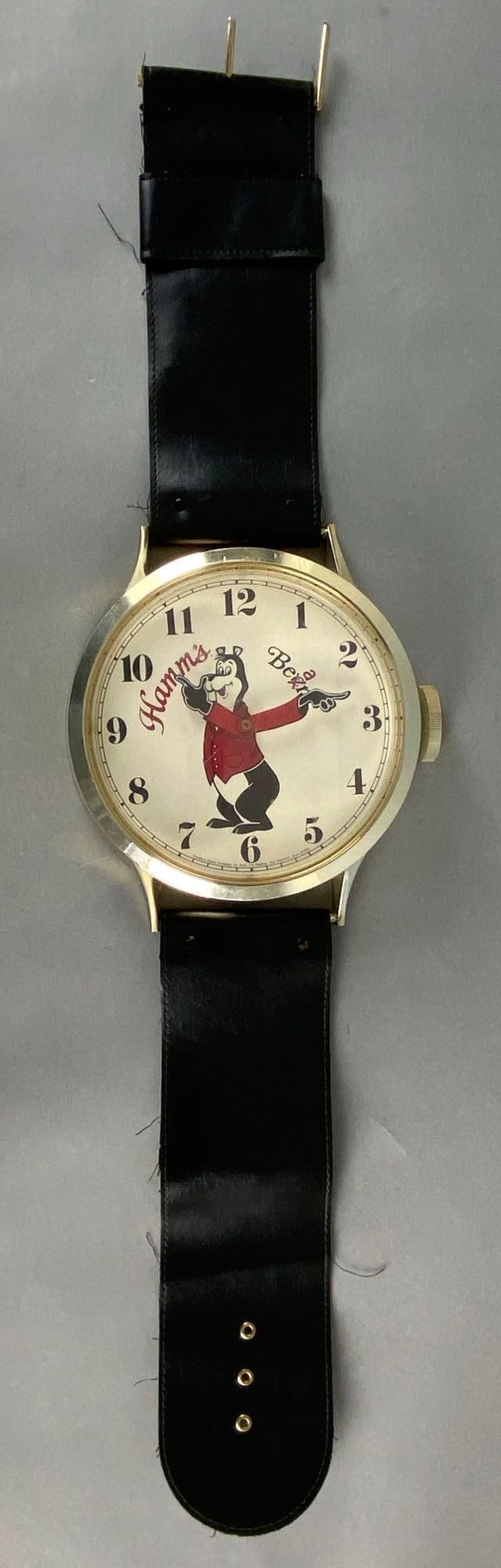 Hamms Bear Wall Hanging Oversized Advertising Wristwatch Clock (1 of 6)