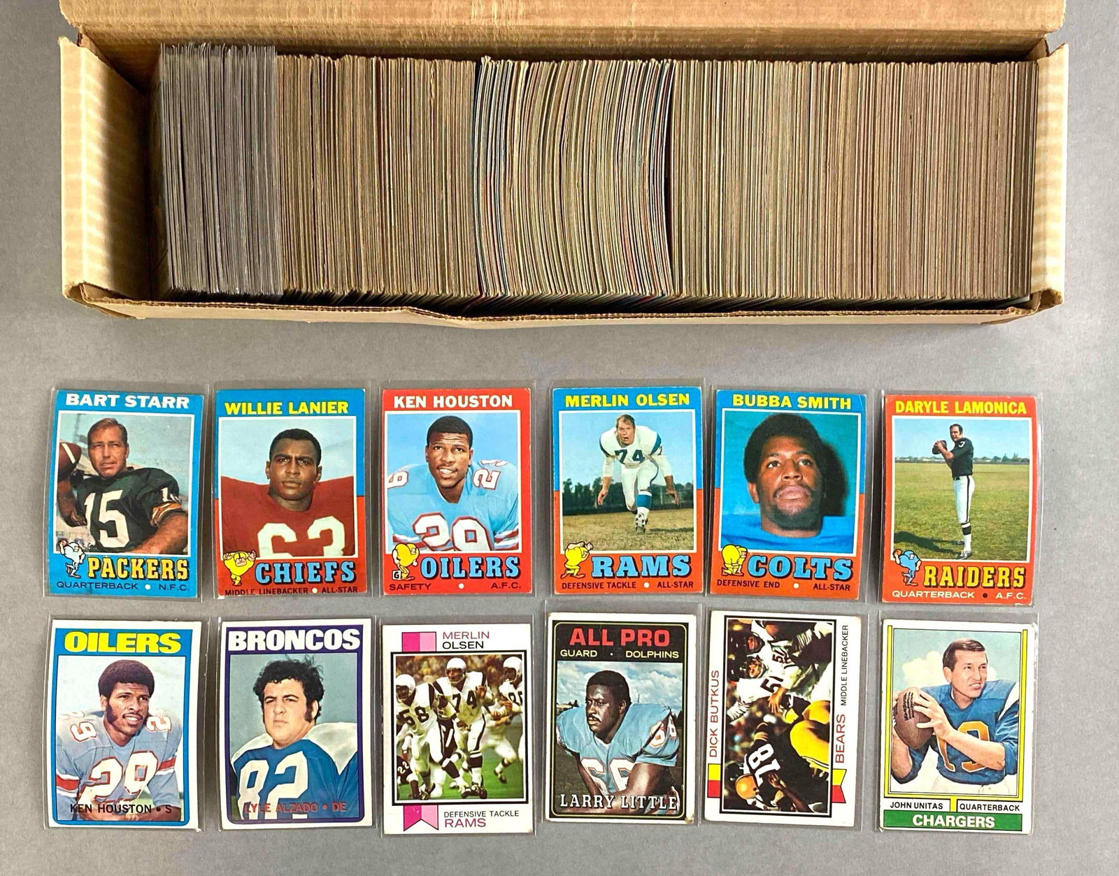 600+ 1950s - 70s Topps Football Cards with HOFs, Stars, and Rookies: Conditions vary Low - EX