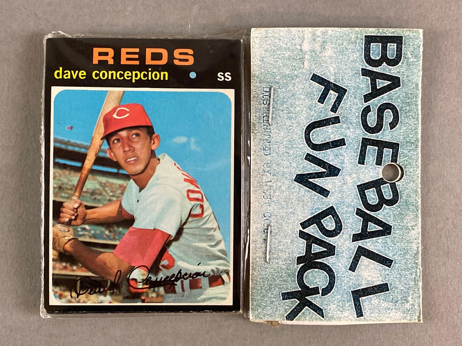 1971 Topps Baseball West Corps Cello Fun Pack (1 of 2)