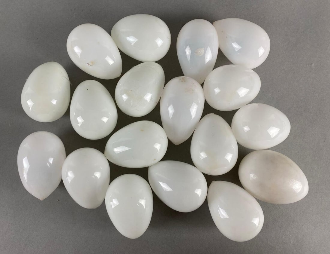 Group of 18 Dmall Milk Glass Eggs (1 of 2)