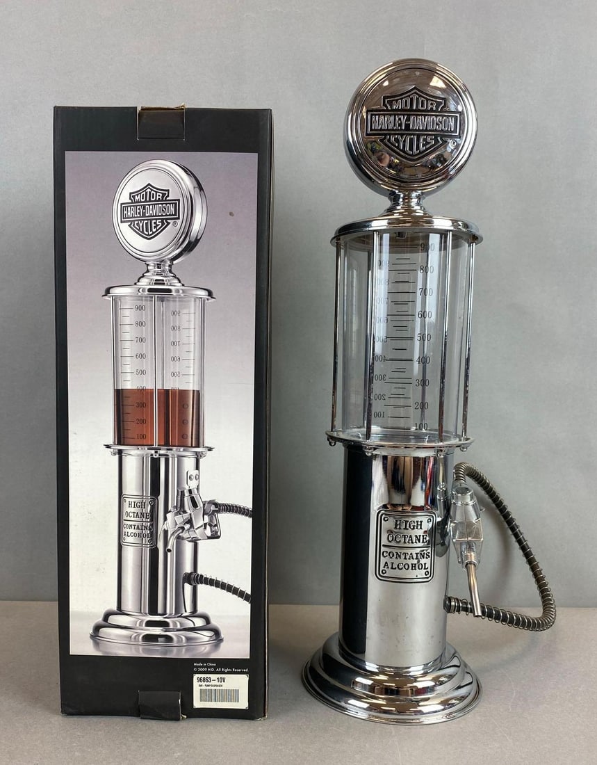Harley-Davidson Liquor Pump Dispenser (1 of 4)