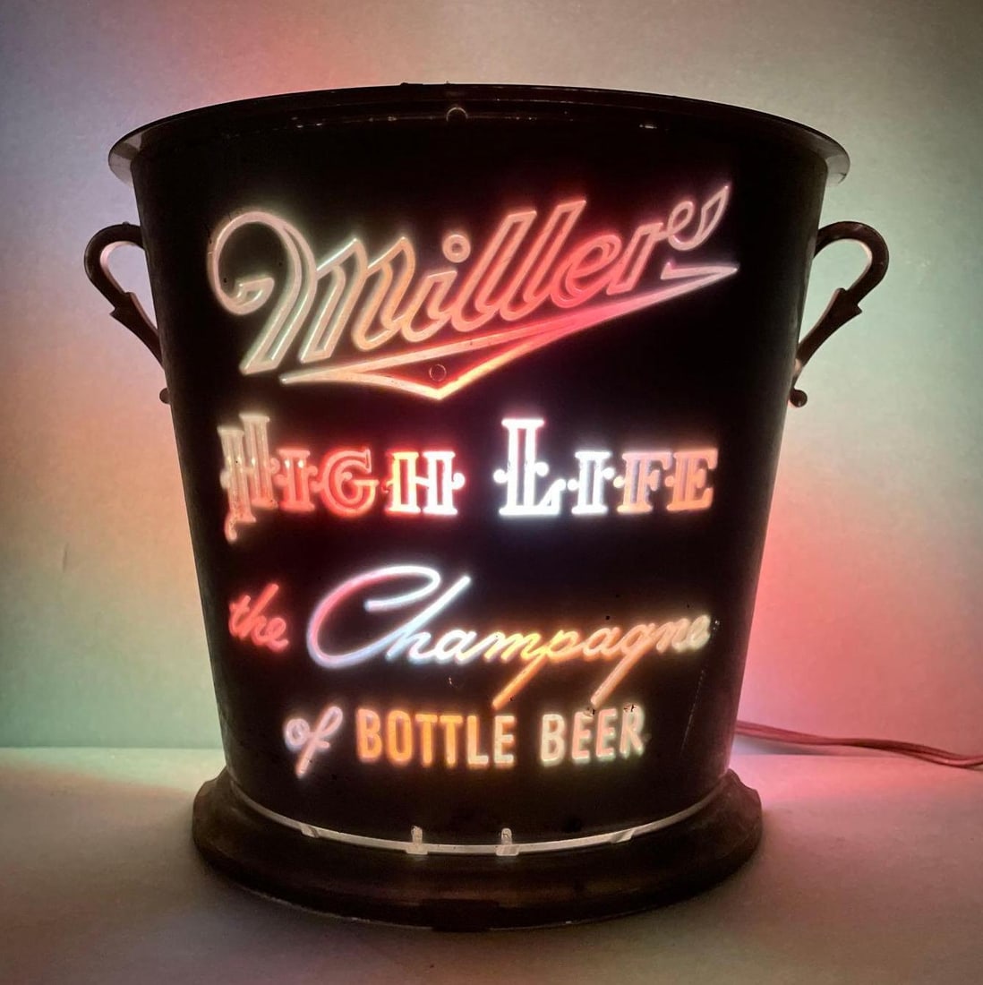 Vintage Miller High Life Light Up Motion Beer Advertising Sign: Heat motion, working condition. Measures 8 1/2 x 11 x 5 inches