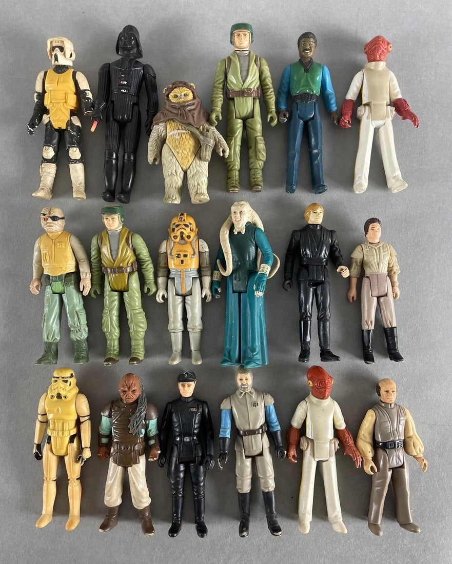 Group of 18 Vintage Kenner Star Wars Action Figures (1 of 2)