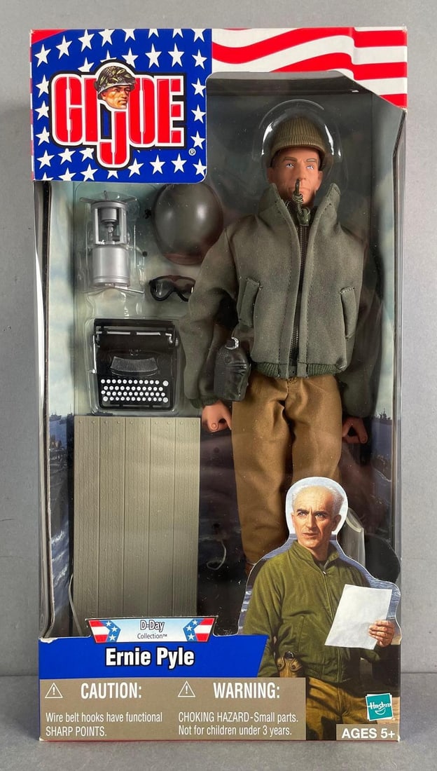 Hasbro G.I. Joe D-Day Collection Ernie Pyle Action Figure: Original packaging