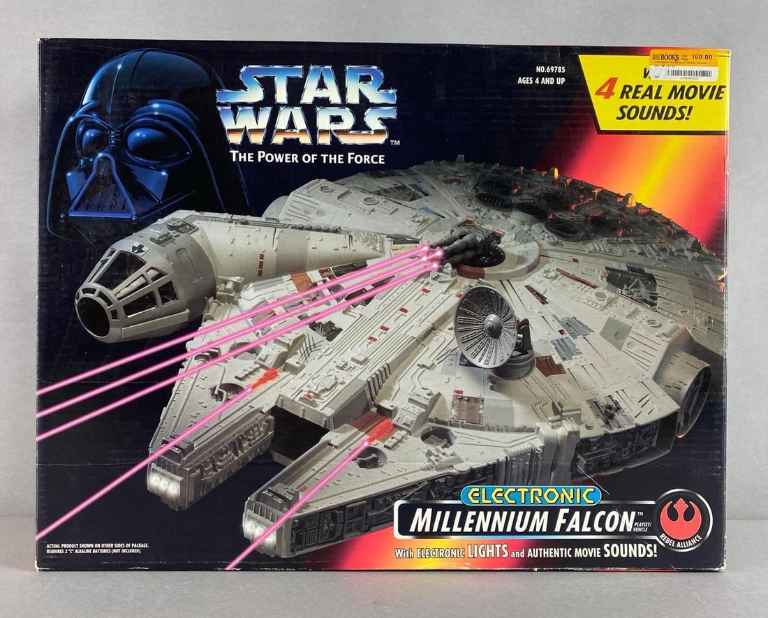 Kenner Star Wars The Power of The Force Electronic Millennium Falcon (1 of 4)