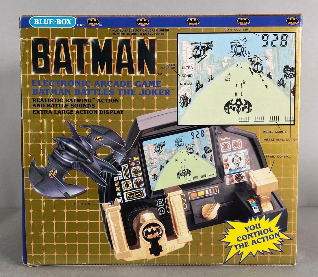 1989 Blue-Box Batman Electronic Arcade Game (1 of 6)
