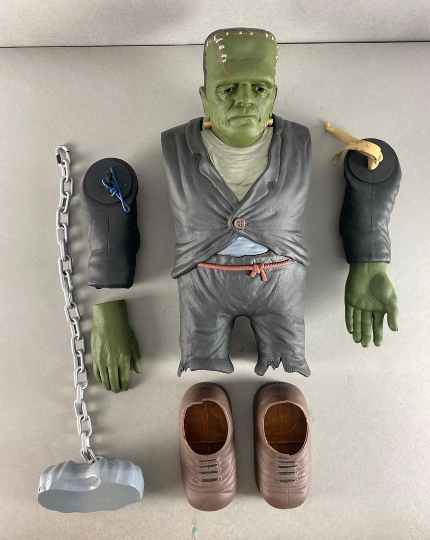 1964 Aurora Plastics Corp. Resin Frankensteins Monster Figure (1 of 4)