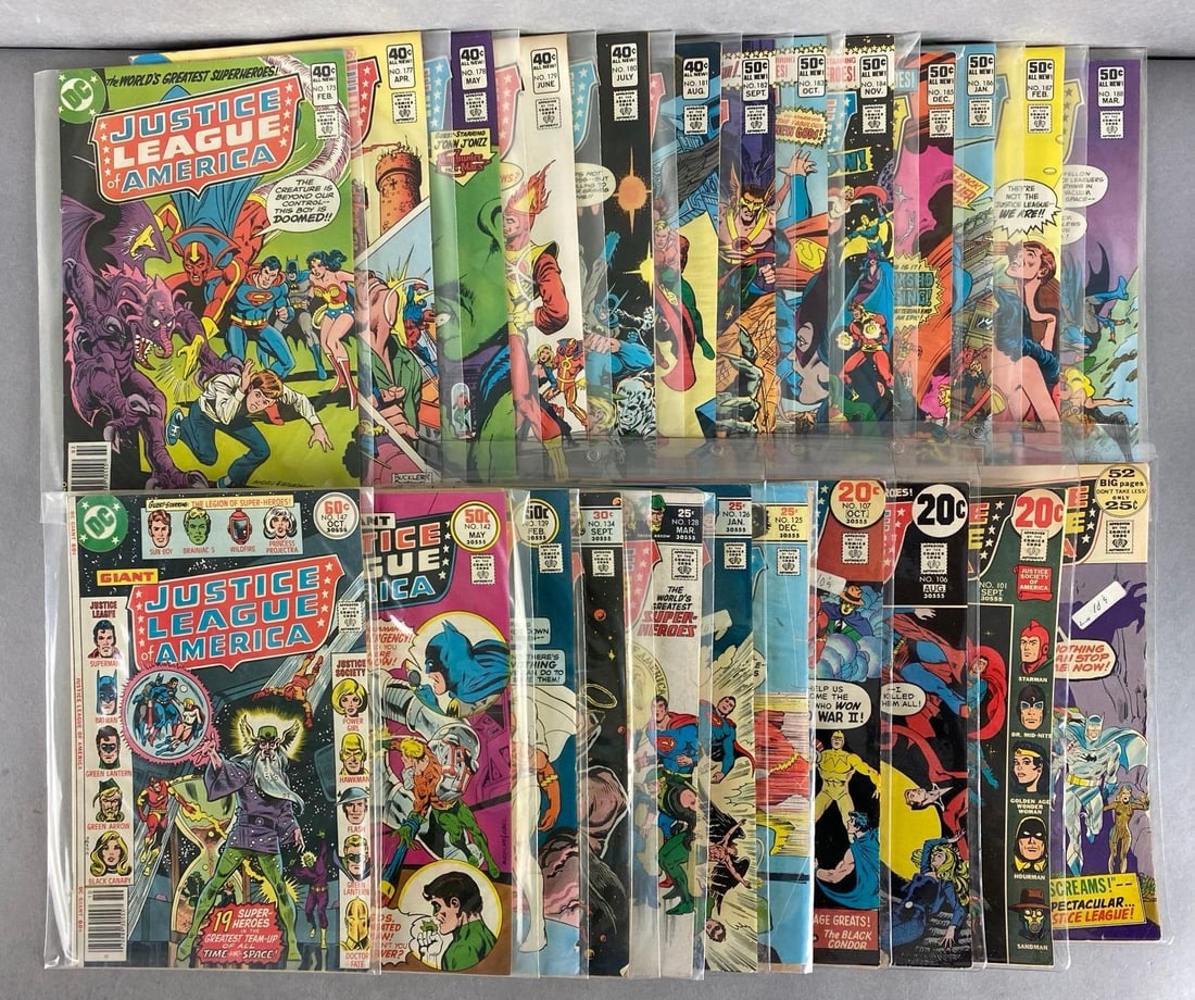 Group of 20+ DC Comics Justice League America (1 of 3)