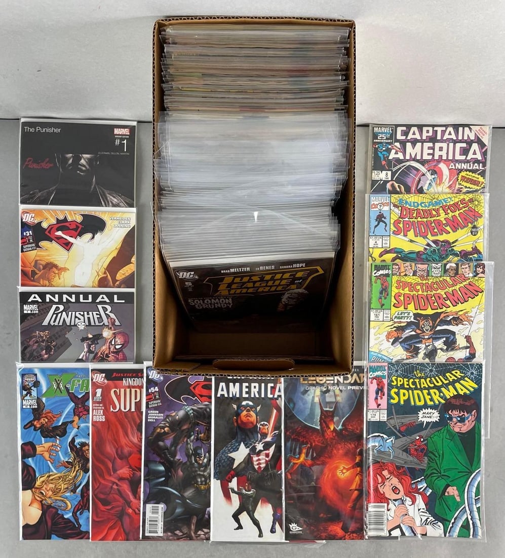 Short Box of 120+ Marvel / DC Comic Books (1 of 3)