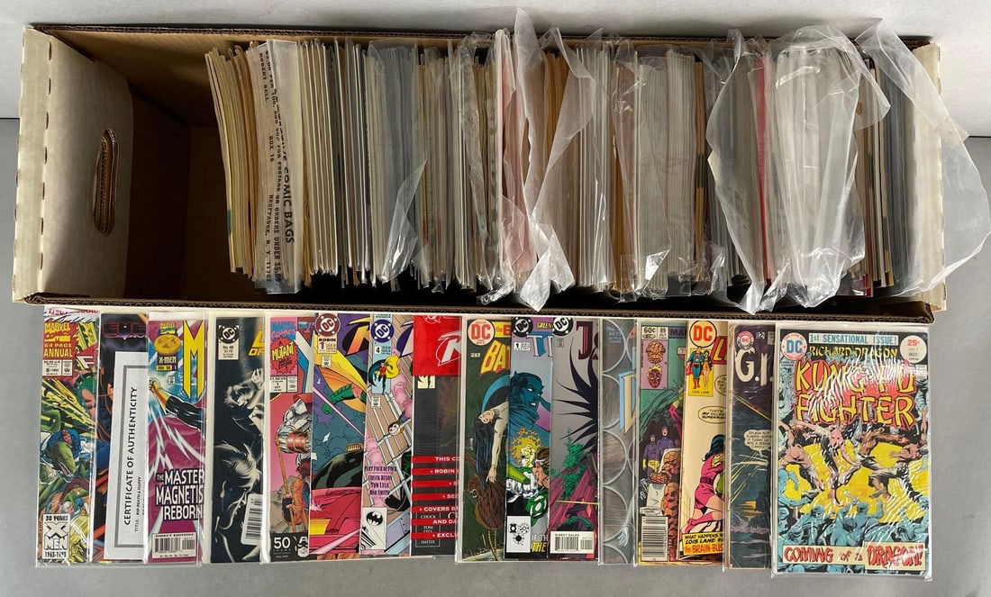 Long Box of 300+ DC / Marvel Comic Books (1 of 3)