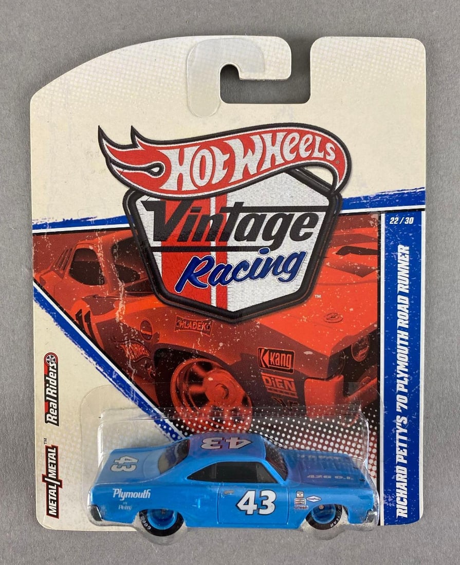 Mattel Hot Wheels Vintage Racing Die-Cast Car (1 of 2)