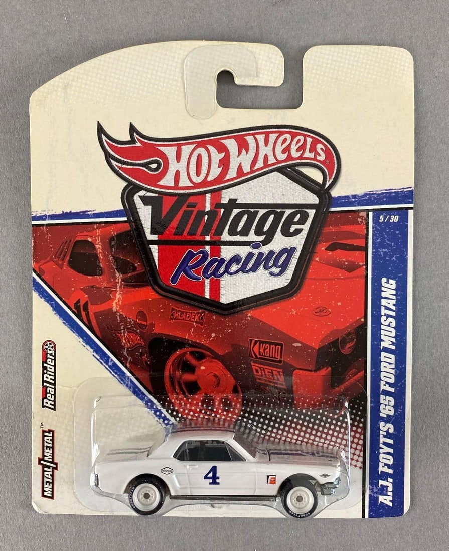 Mattel Hot Wheels Vintage Racing Die-Cast Car (1 of 2)