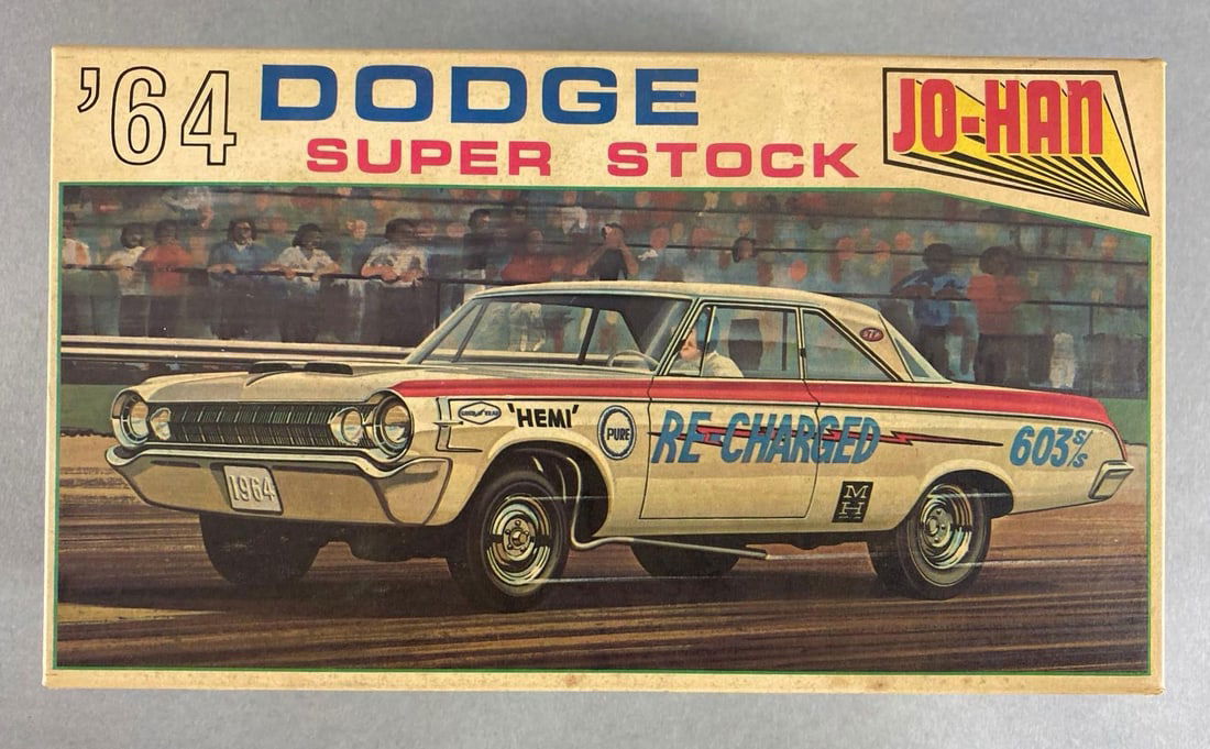 Jo-Han 1964 Dodge Super Stock Plastic Model Kit (1 of 4)