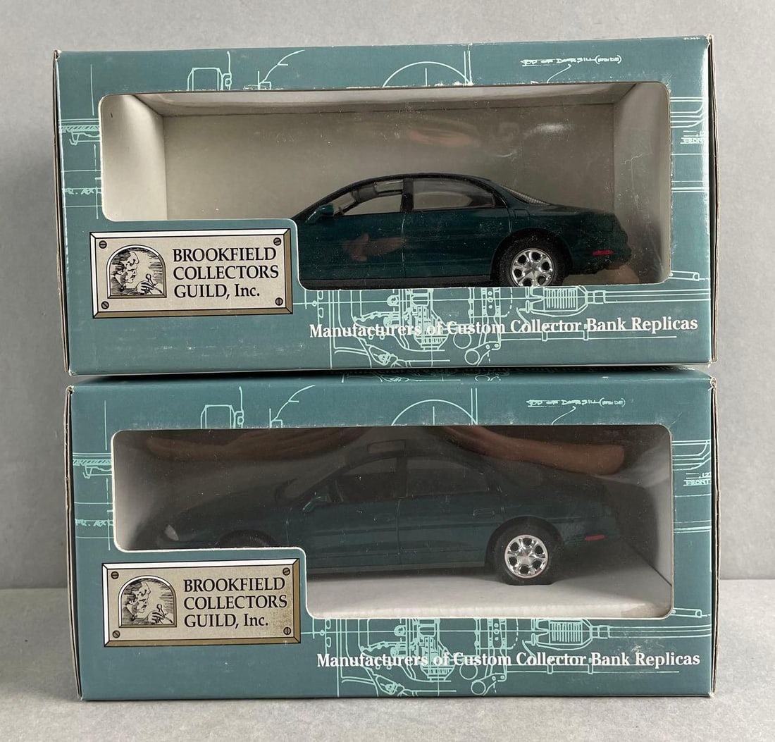 Group of 2 Brookfield Collectors Guild 1997 Olds Aurora Bank Replicas (1 of 4)