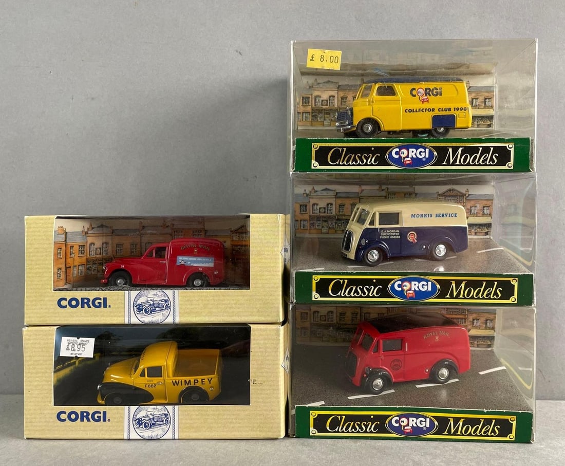 Group of 5 Corgi Die-Cast Vehicles (1 of 4)