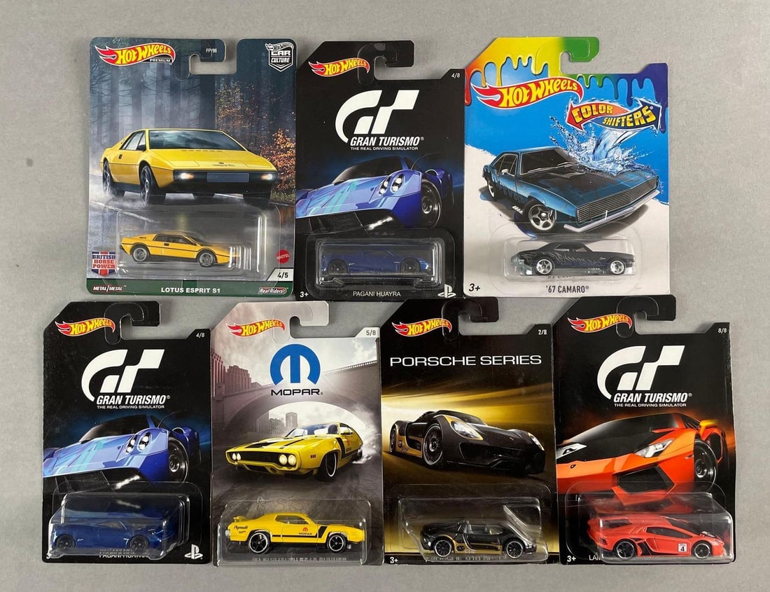 Group of 7 Mattel Hot Wheels Die-Cast Vehicles (1 of 3)