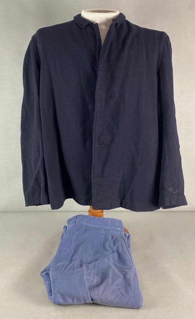 MGM 1939 Civil War Military Uniform Costume: Possibly from Gone With The Wind, Large hole in seat of pants, Jacket missing all buttons, Jacket shoulder to shoulder 16 3/4 inches, Shoulder to cuff 23 inches, Collar to hem 24 inches long, Pants me