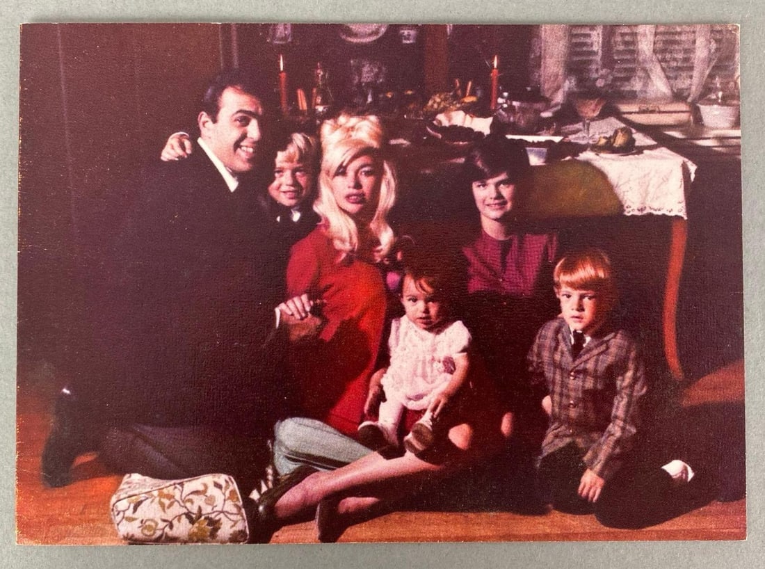 Jayne Mansfield and Family Signed Christmas Card (1 of 3)