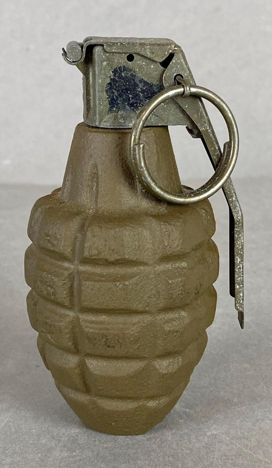 WW2 Era Fuze M213 Pineapple Grenade Paperweight (1 of 6)