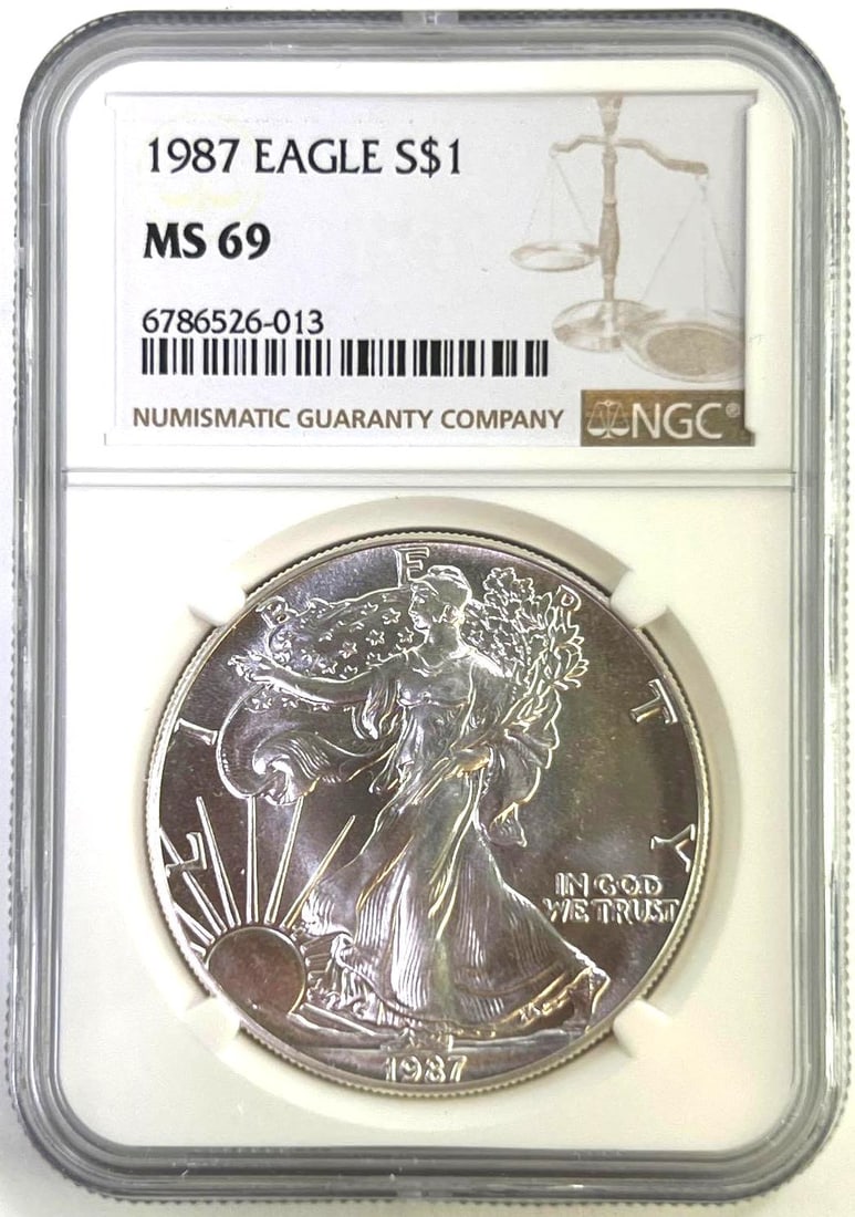 1987 2nd Year US Mint Silver American Eagle NGC MS69 (1 of 2)